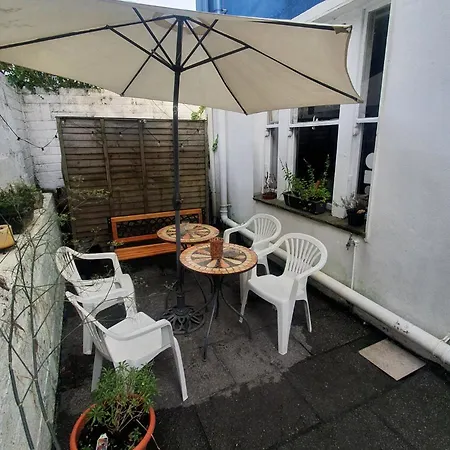 The Grapevine Hostel-3